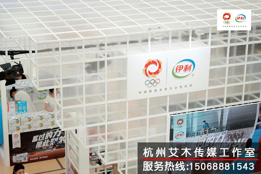 伊利展柜logo標(biāo)示展示拍攝，中國奧委會官方合作伙伴